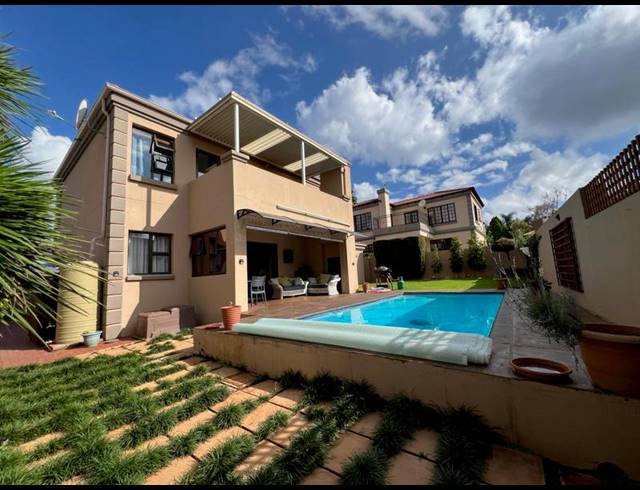 3 BEDROOM HOUSE FOR SALE IN RUIMSIG